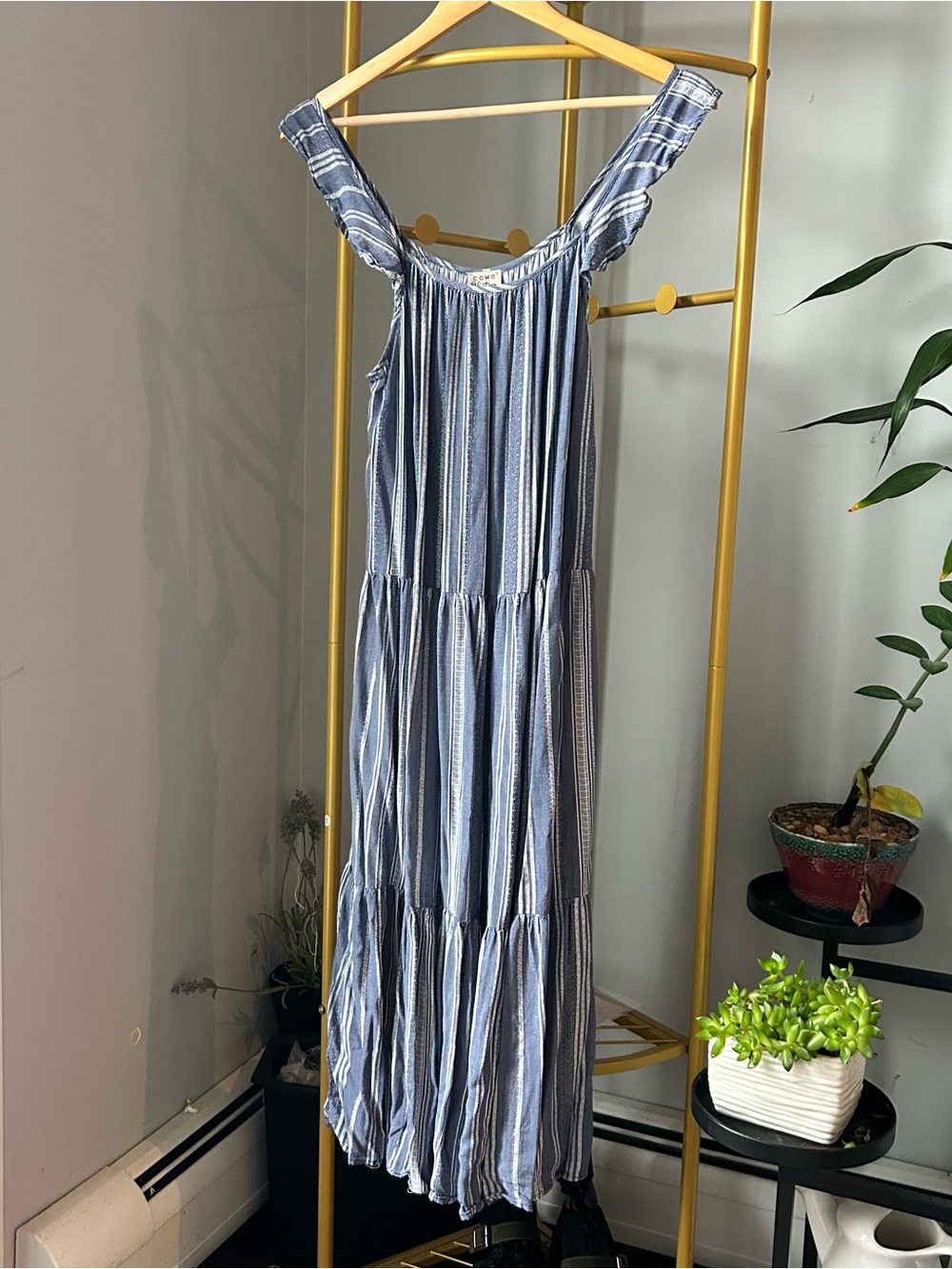 Como Vintage coastal Blue and White ruffle sleeveless Striped Midi Dress size S